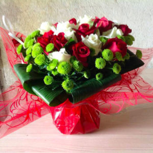 Bouquet de fleurs fraiches par Azur Roses producteur dans le Var
