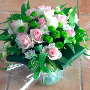 Bouquet de fleurs fraiches par Azur Roses producteur dans le Var