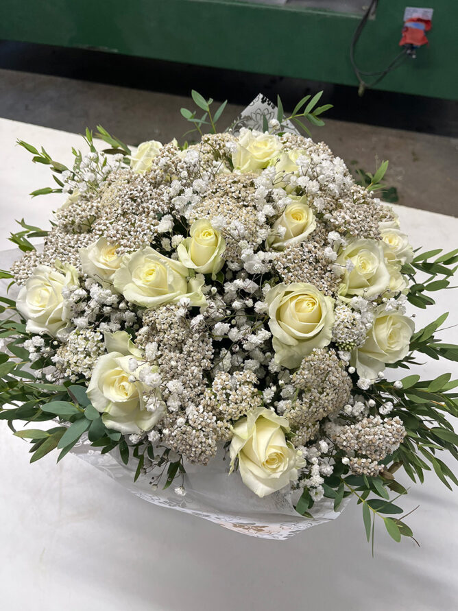 bouquet composé Azur Roses-BO002