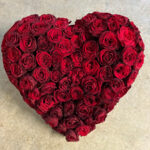 composition fleur deuil Azur Roses producteur à La Crau Var