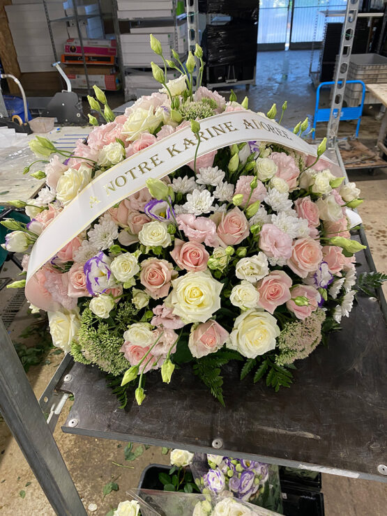 composition fleur deuil Azur Roses producteur à La Crau Var