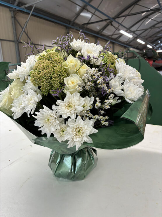 composition fleur deuil Azur Roses producteur à La Crau Var