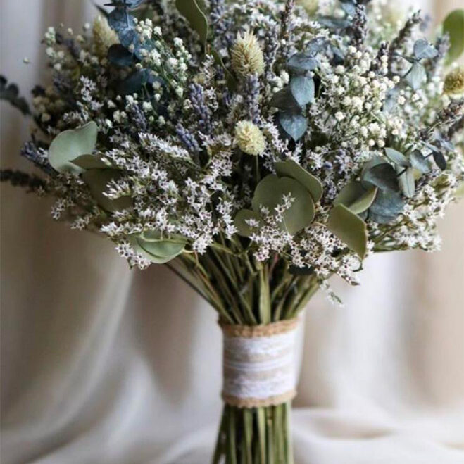 composition fleurs mariages Azur Roses producteur à la La Crau Var