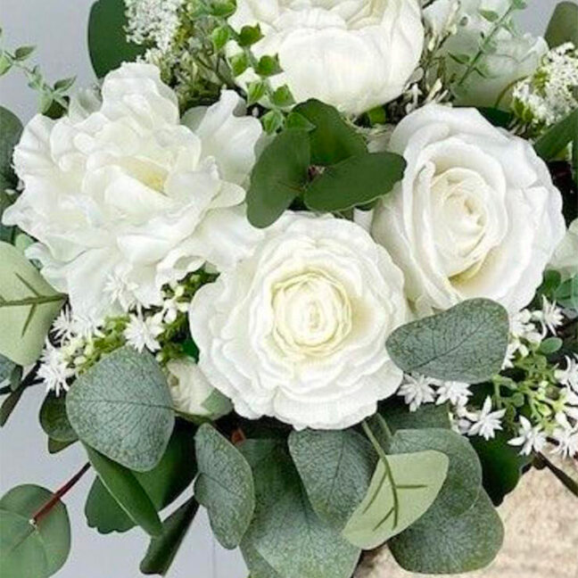 composition fleurs mariages Azur Roses producteur à la La Crau Var